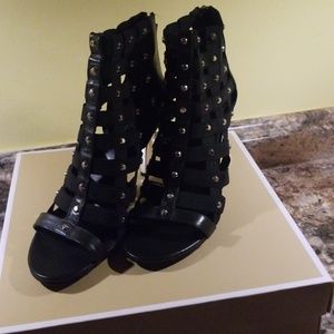 Michael MK bootie NEW NEVER WORN!!!!!!